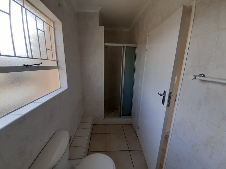 1 Bedroom Property for Sale in Kannoniers Park North West